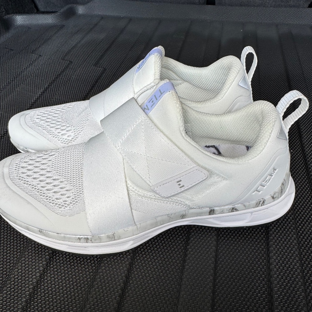 Women’s cycle shoes
